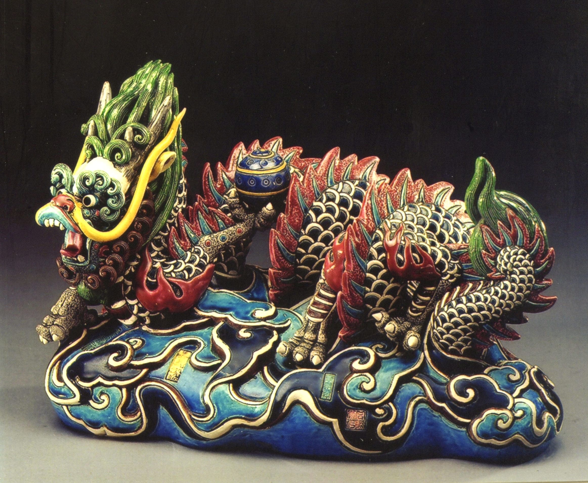 祥龍 交趾陶　壁飾　ドラゴン 祥龍 交趾陶 壁飾 ドラゴン - メルカリ